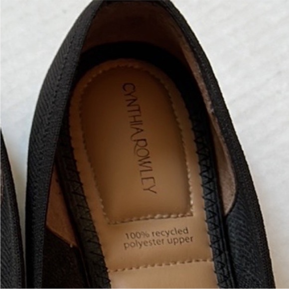 Cynthia Rowley Black Pointed-Toe Flats - Picture 4 of 8